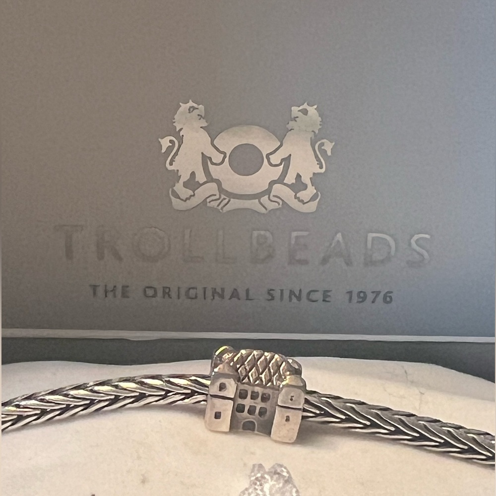 Trollbeads CASTLE~NEW~Retired 2010~925S LAA STAMP~ Rare/HTF Lise Aagaard design